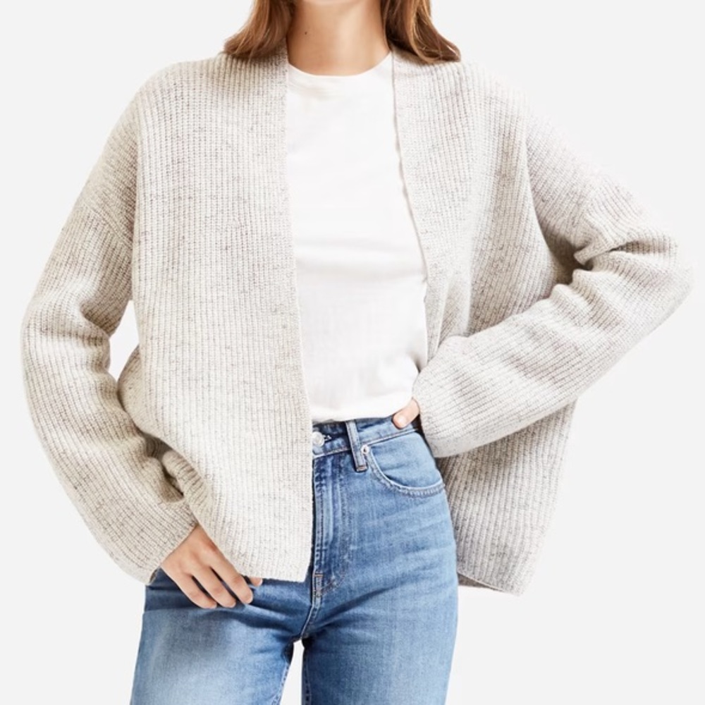 Everlane The Twisted Merino Cardigan in Heathered Stone